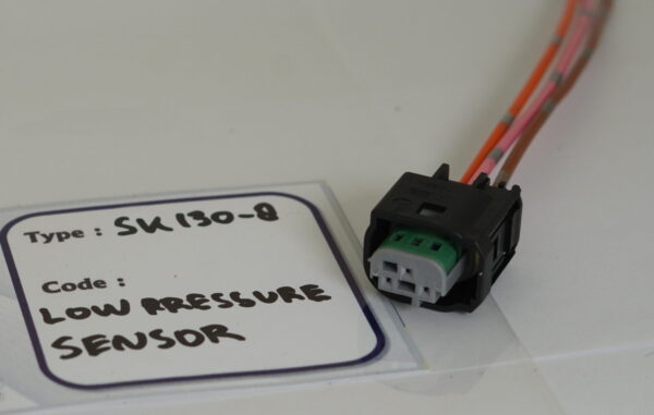 KOBELCO SK130-8 LOW PRESSURE SENSOR